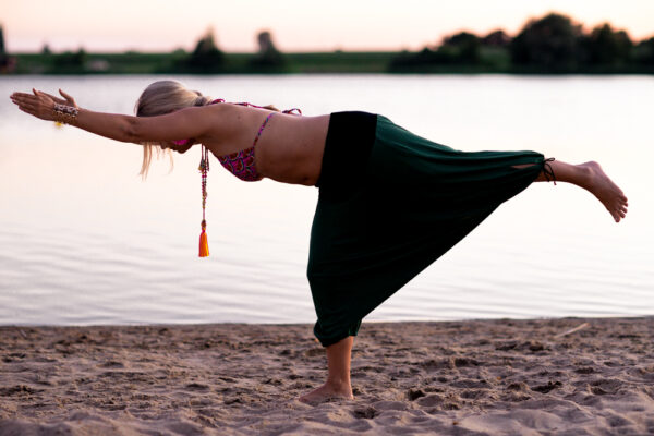 Yogahose-LongBeach-8.jpg Yogahose-LongBeach-8.jpg