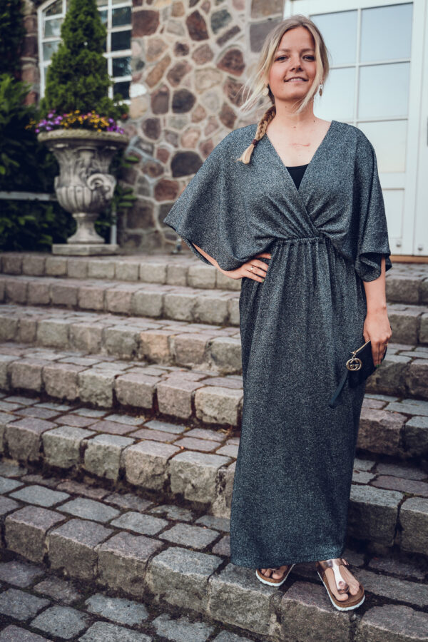 Kleid-Split-36 Kleid-Split-36