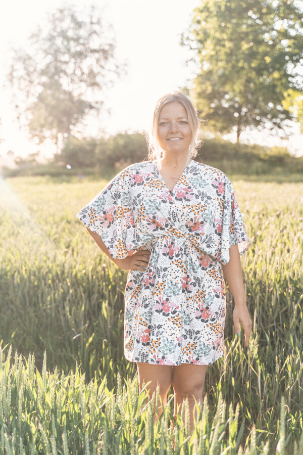 Kleid-Split-47 Kleid-Split-47