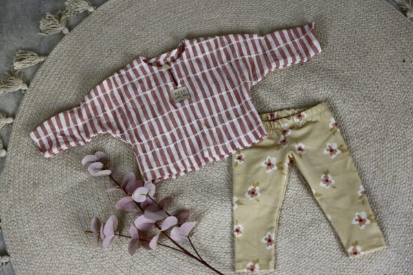 juli_loves_sewing_MusselinshirtundLeggings26 Kopie juli_loves_sewing_MusselinshirtundLeggings26 Kopie
