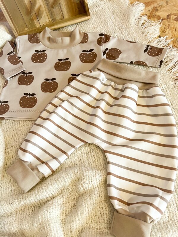 tijd_by_isabel8Basicpullover+Pumphose Kopie 2 tijd_by_isabel8Basicpullover+Pumphose Kopie 2