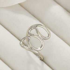 Statement Ring mit geschwungender Form Silber