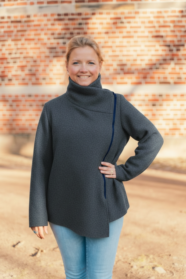 Schnittmuster-Jacke-Luzern-80-Stahlblau Schnittmuster-Jacke-Luzern-80-Stahlblau