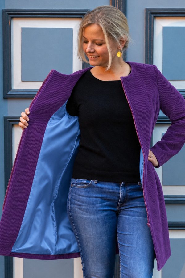 Mantel Helsinki in Feincord Lila + Futter Himmelblau